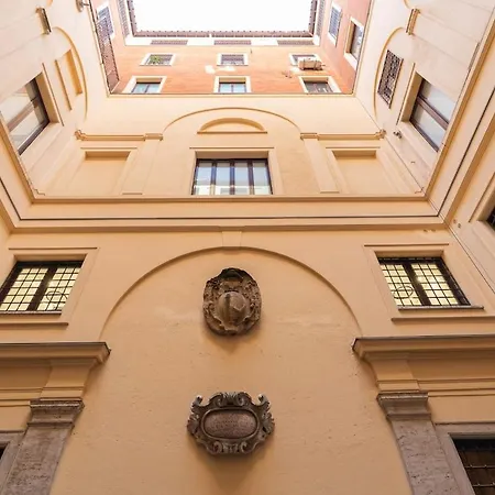Appartamento Casa Argentina, A Burghesius Roma